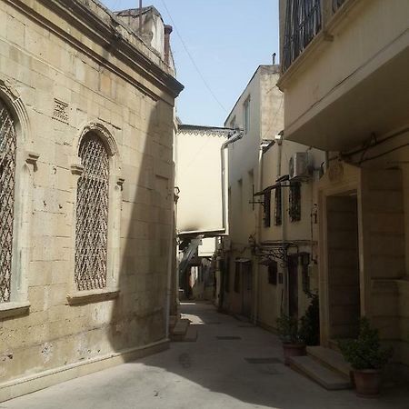 Historical Apartemt In Old City Hotel Baku Exterior foto